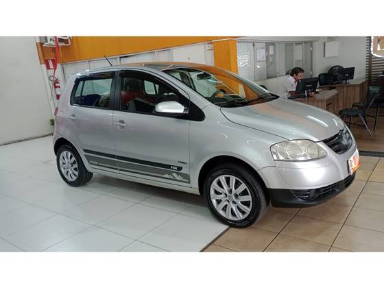 VOLKSWAGEN FOX 1.0 MI 8V FLEX 4P MANUAL VOLKSWAGEN FOX 1.0 MI 8V FLEX 4P MANUAL